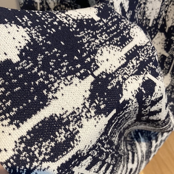 Carmen Marc Valvo Knitstretch Dress Size S - Picture 5 of 10